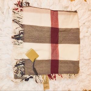 BURBERRY Square Mega Check Scarf- Unisex
